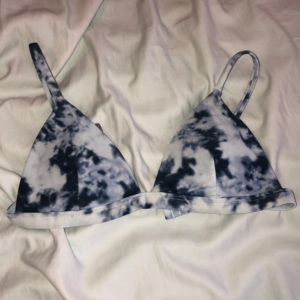 Hollister bikini top